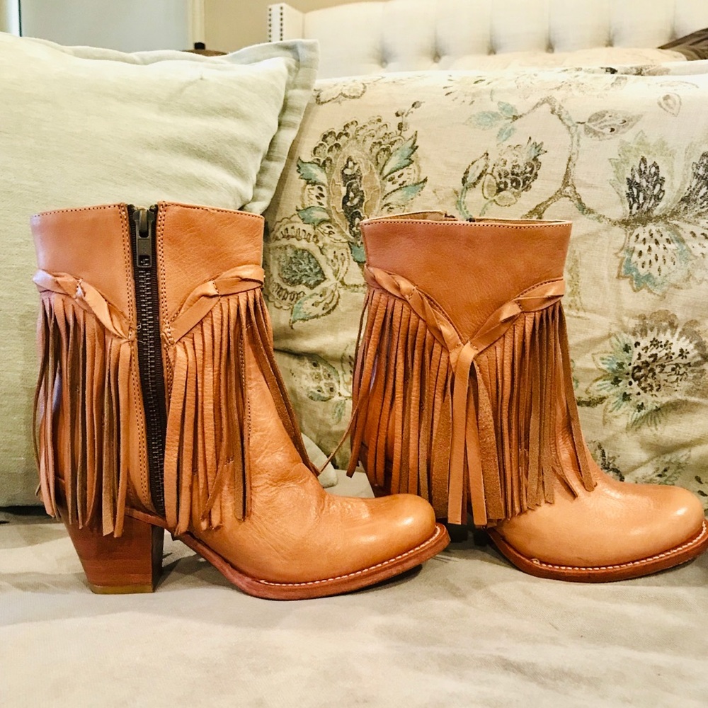 Matisse fringe leather concert boots. Worn once!